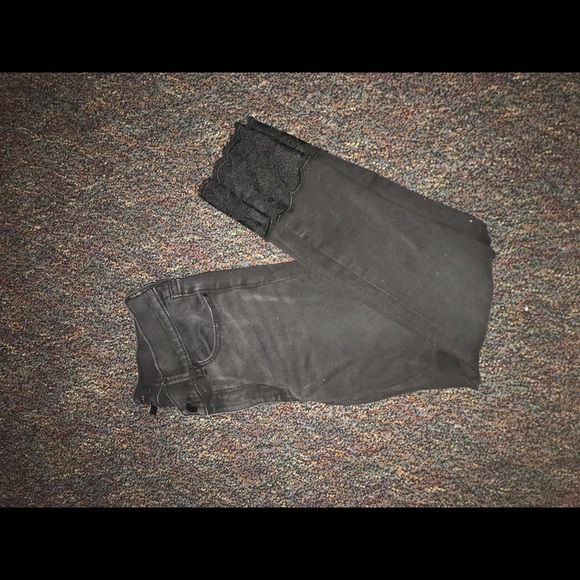 Ann Taylor jeans - Picture 2 of 4